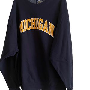 Steve & Barry’s Michigan sweatshirt XXL. Like New!